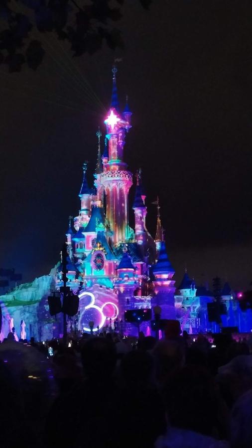 L'Essentiel, Proche De Disneyland Paris 2 Chambres Et 2 Sdb Chessy (Seine-et-Marne) Exterior foto